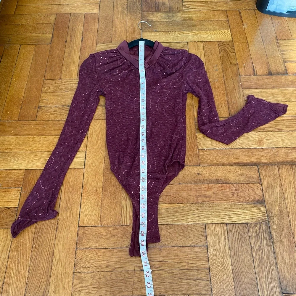 MURCI Exclusive high neck cut-out all-over sequin bodysuit in burgundy - Size 2 - Picture 5 of 10